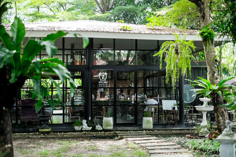 top 11+ คาเฟ่นครนายก 2567 ใกล้เขื่อน ติดริมน้ำ บรรยากาศดี น่านั่ง ถ่ายรูปสวย