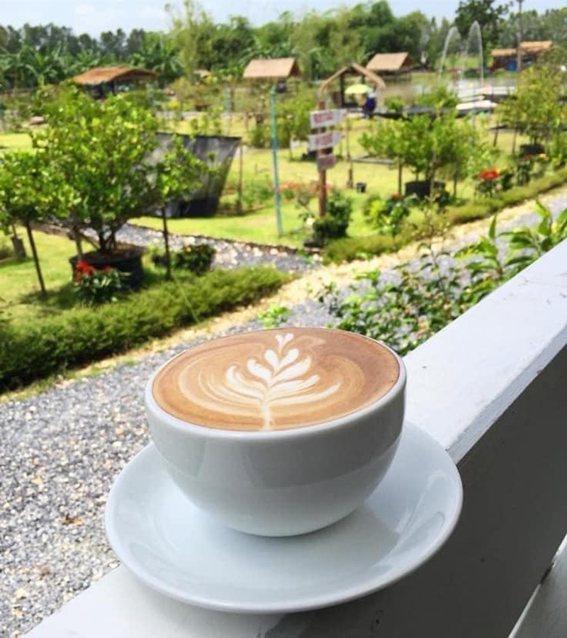 top 11+ คาเฟ่นครนายก 2567 ใกล้เขื่อน ติดริมน้ำ บรรยากาศดี น่านั่ง ถ่ายรูปสวย