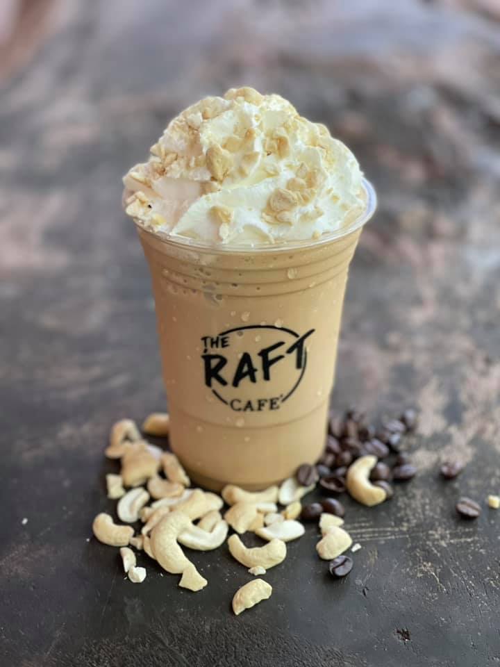 top 7+ คาเฟ่ริมน้ำเขาใหญ่ จิบกาแฟสัมผัสลมเก๋ๆ ช่วงฤดูฝน