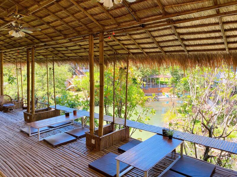 top 7+ คาเฟ่ริมน้ำเขาใหญ่ จิบกาแฟสัมผัสลมเก๋ๆ ช่วงฤดูฝน