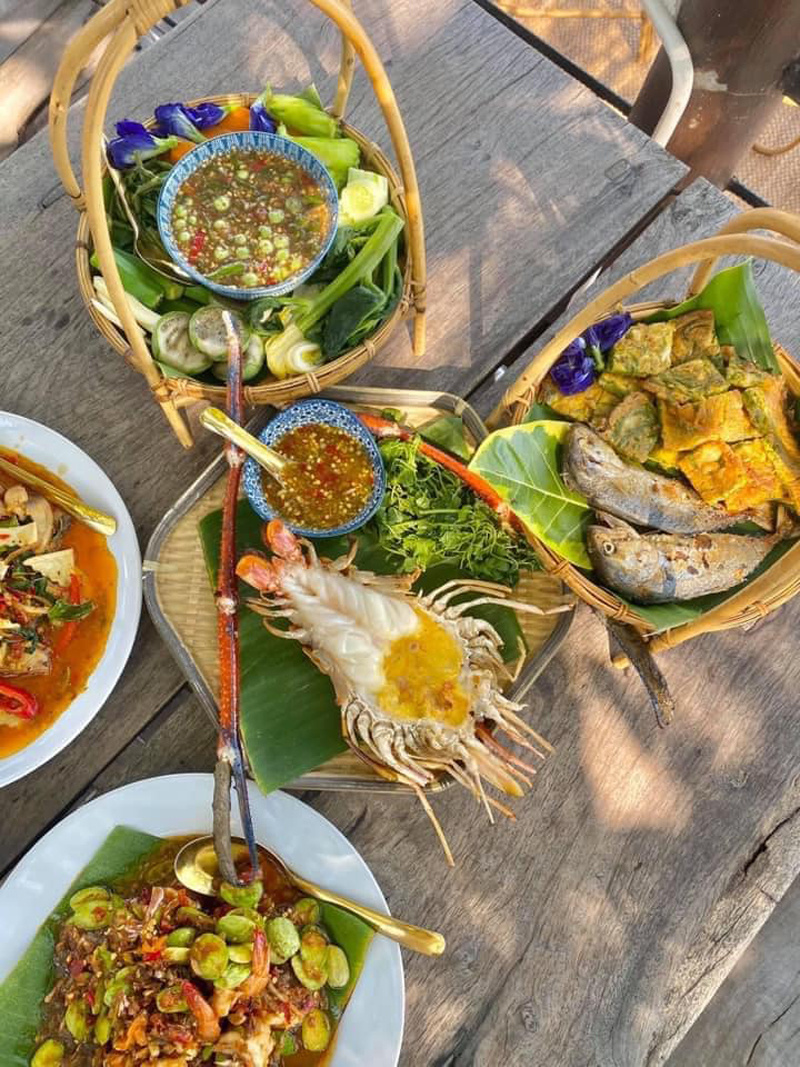 top 10+ ร้านอาหารอยุธยา 2567 มิชลิน ติดริมน้ำ บรรยากาศดี อาหารอร่อย