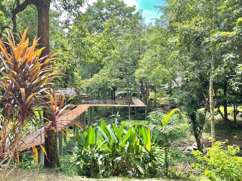 secret sunset beach, จุดชมวิวแหลมงอบ, ชุมชนบ้านน้ำเชี่ยว, ตราด, ที่เที่ยวตราด, ที่เที่ยวตราด 2024, ที่เที่ยวตราด 2567, น้ำตกคลองแก้ว, พระจมน้ำ เขาระกำ, วัดบุปผาราม, วัดปลายคลอง, ศาลเจ้าพ่อหลักเมืองตราด, สลักเพชร, หาดบานชื่น, หาดลับ ตราด, อันซีน ตราด, อ่าวตาลคู่, อ่าวสลักเพชร, อุทยานแห่งชาติน้ำตกคลองแก้ว, อุทยานแห่งชาติหมู่เกาะช้าง, เกาะกระดาด, เกาะกูด, เกาะกูด 2024, เกาะง่าม, เกาะช้าง, เกาะช้าง 2024, เกาะหมาก, เขาระกำ, เที่ยวตราด, เที่ยวตราด 2024, เที่ยวตราด 2567, top 15+ ที่เที่ยวตราด [กรกฎาคม 2024] มหัศจรรย์เมืองเกาะครึ่งร้อย ทะเลสวย น้ำใส ปะการังหลากสี