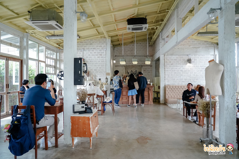 คาเฟ่ลาดพร้าว วังหิน, คาเฟ่โชคชัยสี่, slole cafe & garden โชคชัย4, slole cafe & garden โชคชัย4