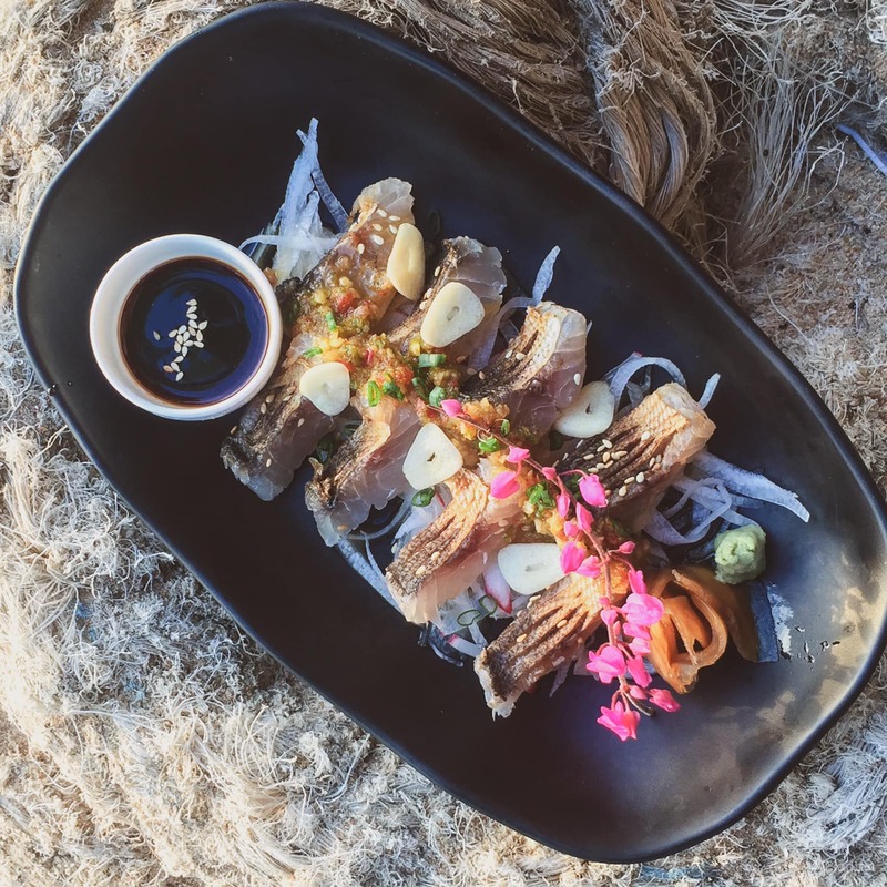 ร้านอาหารริมทะเล พัทยา : รวมร้านบรรยากาศดี พิกัด : ริมหาดพัทยา ไม่ไปไม่ได้แล้ววว