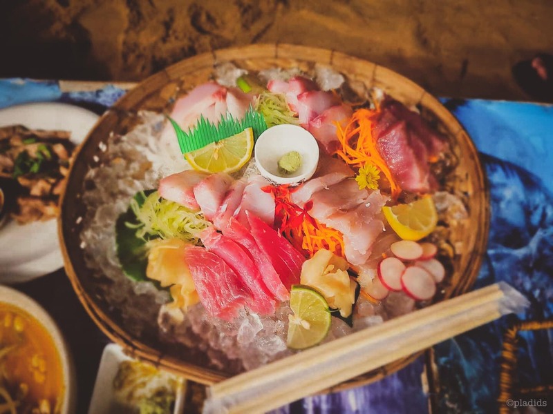 ร้านอาหารริมทะเล พัทยา : รวมร้านบรรยากาศดี พิกัด : ริมหาดพัทยา ไม่ไปไม่ได้แล้ววว