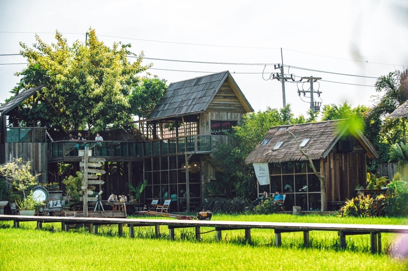 at wild cafe & restaurant, barme tea & taste, cafe kanchanaburi, chan dara cafe, chan nature cafe, din cafe, hoff cafe, hoff cafe de kan, je t&039;aime cafe, kan machi cafe, kappa garden’s farm, koffe.coffeebar, lakeview cafe, linlin cafe, lycka cafe&039;, m.a.s. coffee & roastery, ma cafe, mas coffee & roastery, meena cafe, move to mountain garden, mulberry mellow, rainforest café, ravi riva cafe, see through cafe, the attic, the covent cafe, the keeree, the paintbar kanchanaburi, the village farm to cafe, trio farm cafe, z2 cafe, กาญจนบุรี, คาเฟ่ ใกล้ฉัน, คาเฟ่กาญจนบุรี, คาเฟ่กาญจนบุรี 2023, คาเฟ่กาญจนบุรี 2566, คาเฟ่เปิดใหม่กาญจนบุรี, คาเฟ่ใกล้ฉัน, มะคาเฟ่, top 25+ คาเฟ่กาญจนบุรี [กรกฎาคม 2024] นั่งจิบกาแฟชิลล์ ๆ ท่ามกลางวิวดี ๆ พร้อมที่ถ่ายรูปสุดปัง