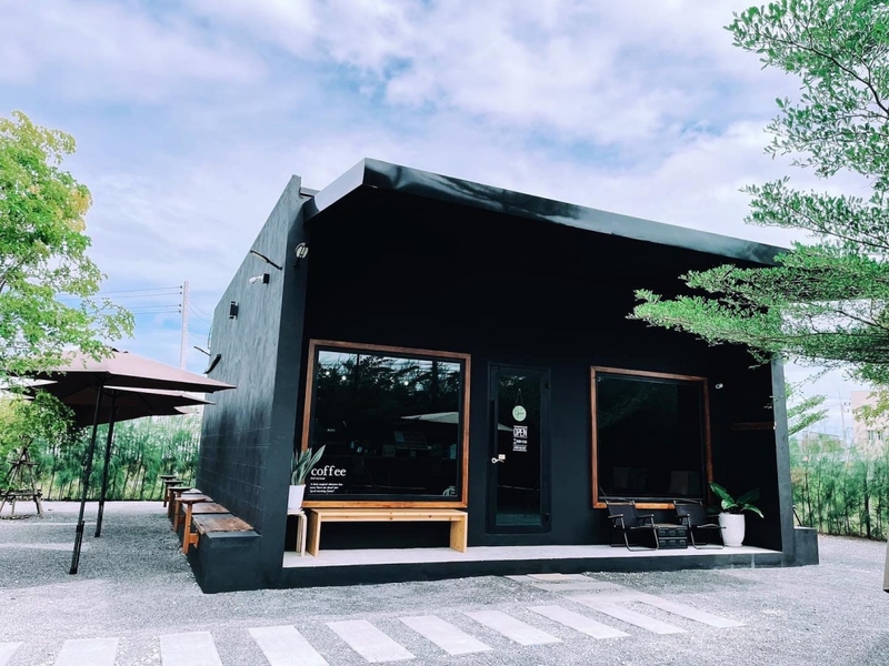 at wild cafe & restaurant, barme tea & taste, cafe kanchanaburi, chan dara cafe, chan nature cafe, din cafe, hoff cafe, hoff cafe de kan, je t&039;aime cafe, kan machi cafe, kappa garden’s farm, koffe.coffeebar, lakeview cafe, linlin cafe, lycka cafe&039;, m.a.s. coffee & roastery, ma cafe, mas coffee & roastery, meena cafe, move to mountain garden, mulberry mellow, rainforest café, ravi riva cafe, see through cafe, the attic, the covent cafe, the keeree, the paintbar kanchanaburi, the village farm to cafe, trio farm cafe, z2 cafe, กาญจนบุรี, คาเฟ่ ใกล้ฉัน, คาเฟ่กาญจนบุรี, คาเฟ่กาญจนบุรี 2023, คาเฟ่กาญจนบุรี 2566, คาเฟ่เปิดใหม่กาญจนบุรี, คาเฟ่ใกล้ฉัน, มะคาเฟ่, top 25+ คาเฟ่กาญจนบุรี [กรกฎาคม 2024] นั่งจิบกาแฟชิลล์ ๆ ท่ามกลางวิวดี ๆ พร้อมที่ถ่ายรูปสุดปัง