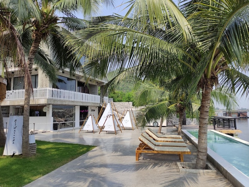 at wild cafe & restaurant, barme tea & taste, cafe kanchanaburi, chan dara cafe, chan nature cafe, din cafe, hoff cafe, hoff cafe de kan, je t&039;aime cafe, kan machi cafe, kappa garden’s farm, koffe.coffeebar, lakeview cafe, linlin cafe, lycka cafe&039;, m.a.s. coffee & roastery, ma cafe, mas coffee & roastery, meena cafe, move to mountain garden, mulberry mellow, rainforest café, ravi riva cafe, see through cafe, the attic, the covent cafe, the keeree, the paintbar kanchanaburi, the village farm to cafe, trio farm cafe, z2 cafe, กาญจนบุรี, คาเฟ่ ใกล้ฉัน, คาเฟ่กาญจนบุรี, คาเฟ่กาญจนบุรี 2023, คาเฟ่กาญจนบุรี 2566, คาเฟ่เปิดใหม่กาญจนบุรี, คาเฟ่ใกล้ฉัน, มะคาเฟ่, top 25+ คาเฟ่กาญจนบุรี [กรกฎาคม 2024] นั่งจิบกาแฟชิลล์ ๆ ท่ามกลางวิวดี ๆ พร้อมที่ถ่ายรูปสุดปัง