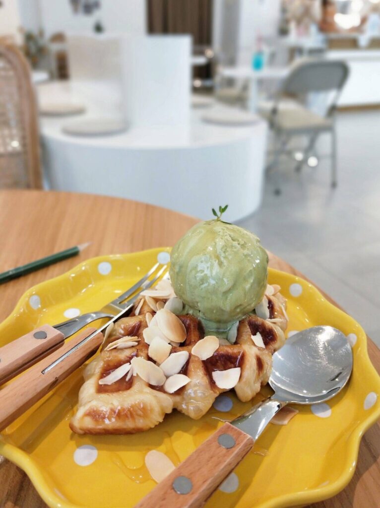 unnie café ที่ทุกมุมถ่ายรูปเป็นสวรรค์ของนักถ่ายภาพ คาเฟ่พัทยาสไตล์เกาหลี