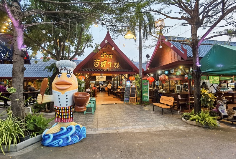 ร้านอาหาร จ.นครสวรรค์ : รวมร้านอาหารเด็ดๆ เจ้าเก่า น่าโดน ประจำเมืองนครสวรรค์