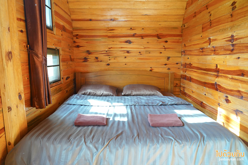 เที่ยวเชียงใหม่, สวนป่าดอยบ่อหลวง, เที่ยวอำเภอฮอด, สวนป่าดอยบ่อหลวง พักบ้านไม้สวย รถบ้าน กลางป่าสน