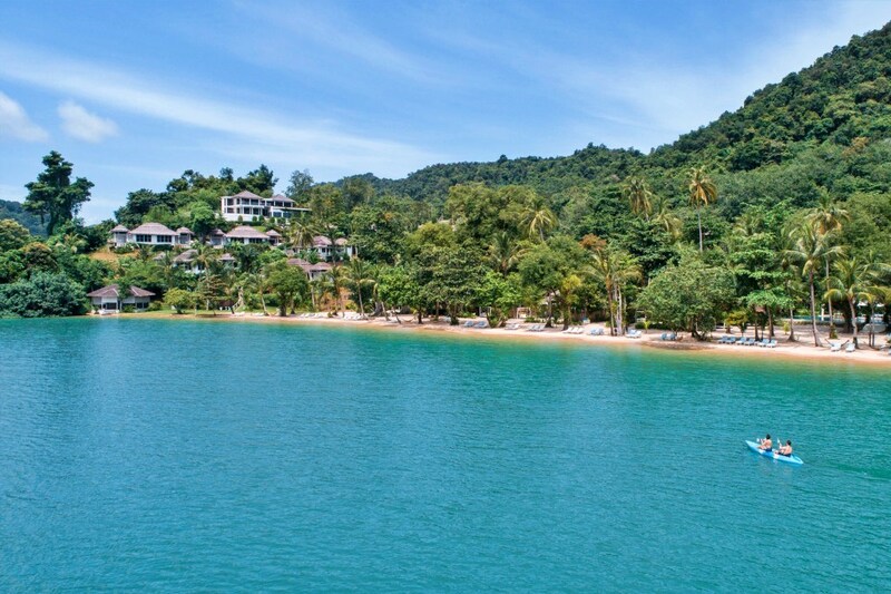 ซิกเซ้นส์ ยาวน้อย, ทรีเฮาส์ วิลลา, ที่พัก, ที่พักพังงา, ที่พักเกาะยาว, ที่พักเกาะยาว 2024, ที่พักเกาะยาว 2567, ที่พักเกาะยาวน้อย, ที่พักเกาะยาวน้อย 2024, ที่พักเกาะยาวน้อย 2567, ที่เที่ยว, พาราไดซ์ เกาะยาว รีสอร์ท, อานนี่ ไพรเวท รีสอร์ต ไทยแลนด์, เกาะยาว พังงา, เกาะยาวน้อย, โรงแรมเคป กูดู, top 10+ ที่พัก เกาะยาวน้อย [กรกฎาคม 2024] สัมผัสธรรมชาติ บรรยากาศทะเล จังหวัดพังงา