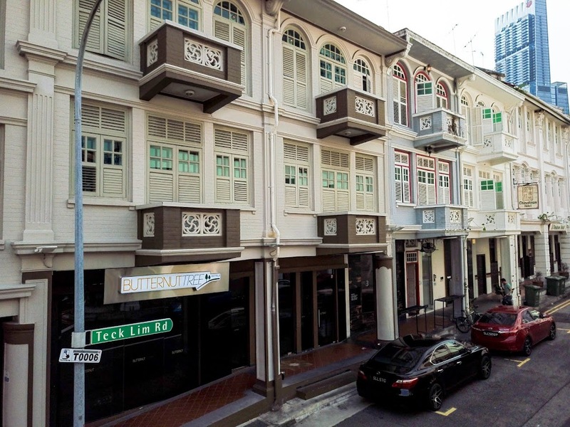 autograph collection, butternut tree hotel, chinatown, chinatown heritage centre, co-living, cook lab, dorsett singapore, hotel 81 cosy, hotel calmo chinatown, jacques garcia, le colonial room, maxwell food center, maxwell reserve singapore, mosque street, orchid hotel, outram park, porcelain hotel singapore, potato head, splendour, st signature chinatown, the scarlet singapore, universal studio singapore, ya ge, ข้าวมันไก่สิงคโปร์, ที่พักสิงคโปร์, ที่พักสิงคโปร์2023, ที่พักสิงคโปร์ย่านไชน่าทาวน์, ที่พักสิงคโปร์เดินทางสะดวก, โรงแรมบูติก, ไชน่าทาวน์สิงคโปร์, top 10+ ที่พักสิงคโปร์ ย่านไชน่าทาวน์ ของกินเพียบ เดินทางสะดวก [กรกฎาคม 2024]