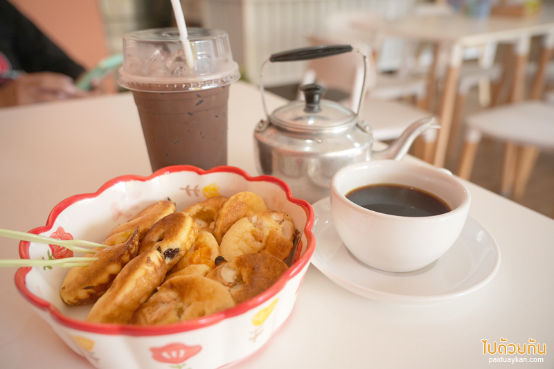 ขนมไข่เตาถ่านน้องนิล, ร้านอาหารเช้าหาดใหญ่, ร้านขนมไข่เตาถ่านน้องนิล & คาเฟ่ หาดใหญ่