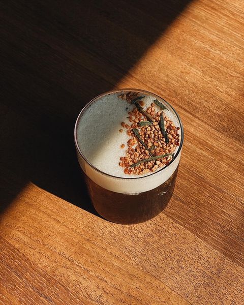 คาเฟ่ บางแสน ชี้พิกัดคาเฟ่บรรยากาศดี มีร้านติดริมทะเล ที่สายคาเฟ่ห้ามพลาดเมื่อไปชลบุรี!