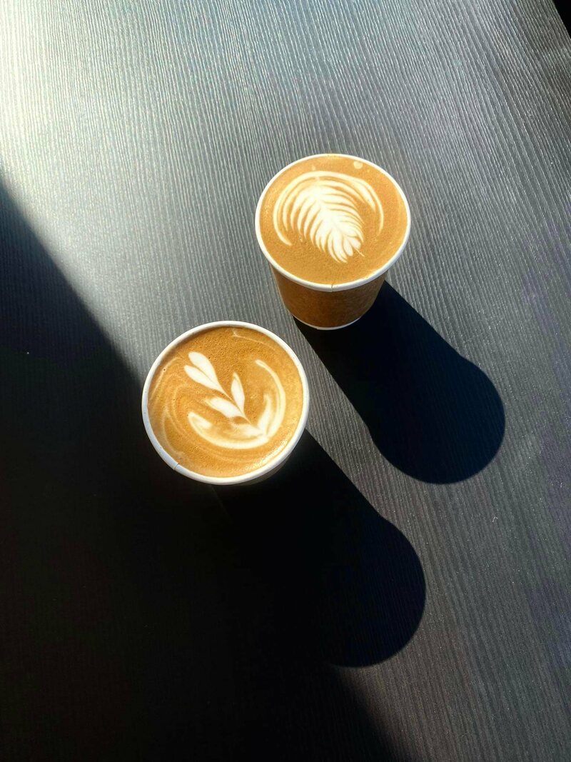 คาเฟ่ บางแสน ชี้พิกัดคาเฟ่บรรยากาศดี มีร้านติดริมทะเล ที่สายคาเฟ่ห้ามพลาดเมื่อไปชลบุรี!