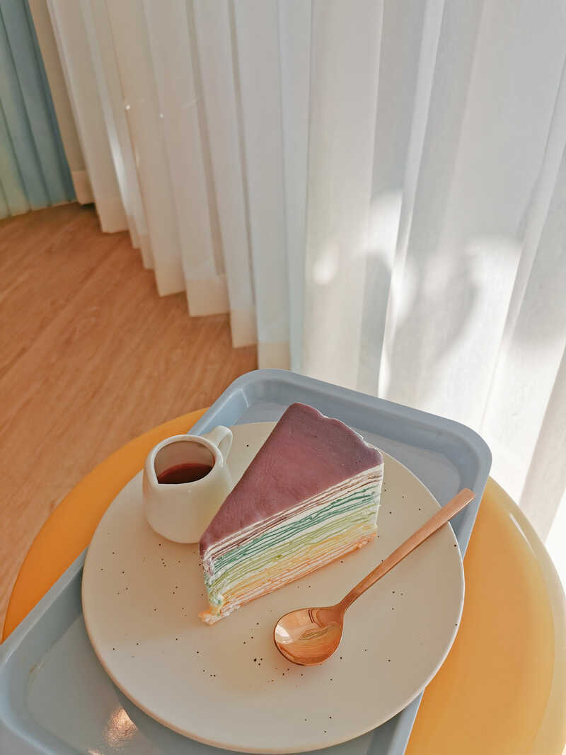 คาเฟ่ บางแสน ชี้พิกัดคาเฟ่บรรยากาศดี มีร้านติดริมทะเล ที่สายคาเฟ่ห้ามพลาดเมื่อไปชลบุรี!