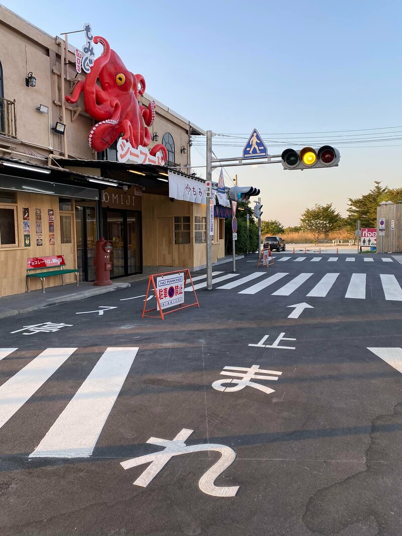 คาเฟ่ บางแสน ชี้พิกัดคาเฟ่บรรยากาศดี มีร้านติดริมทะเล ที่สายคาเฟ่ห้ามพลาดเมื่อไปชลบุรี!