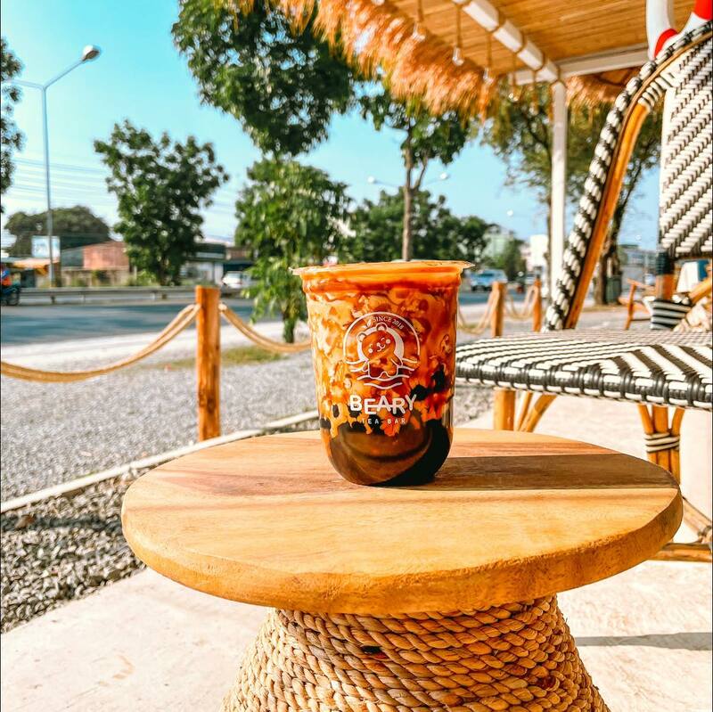 คาเฟ่ บางแสน ชี้พิกัดคาเฟ่บรรยากาศดี มีร้านติดริมทะเล ที่สายคาเฟ่ห้ามพลาดเมื่อไปชลบุรี!