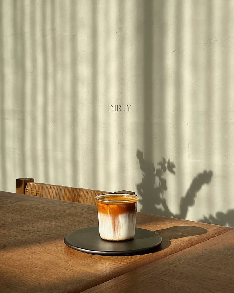 คาเฟ่ บางแสน ชี้พิกัดคาเฟ่บรรยากาศดี มีร้านติดริมทะเล ที่สายคาเฟ่ห้ามพลาดเมื่อไปชลบุรี!