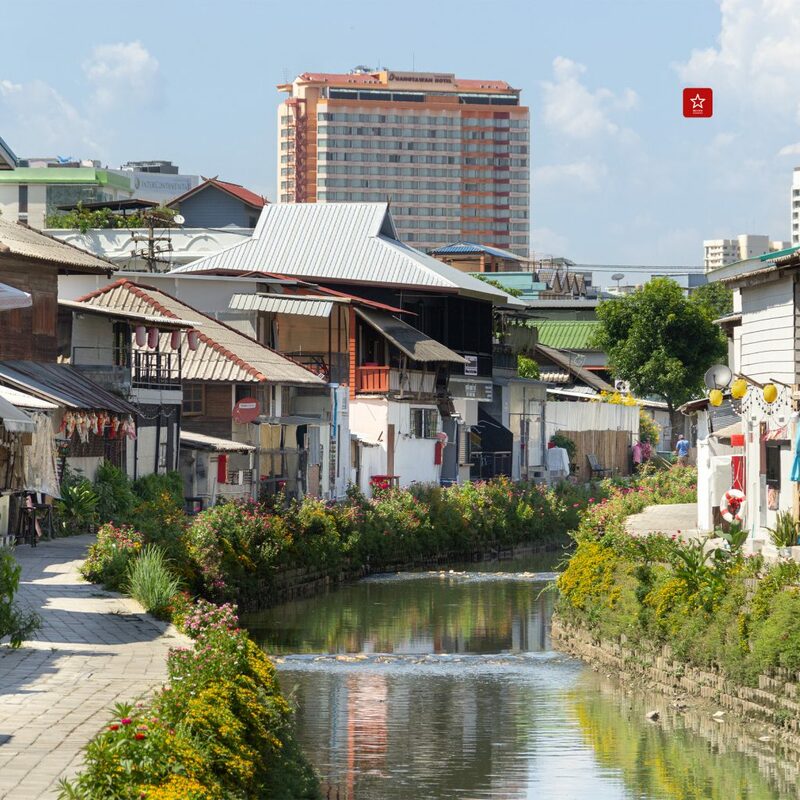 reviewchiangmai, คลองแม่ข่า, ที่เที่ยวเชียงใหม่, รีวิวเชียงใหม่, โอตารุเชียงใหม่, คลองแม่ข่า โอตารุ เชียงใหม่ บรรยากาศตอนเย็นที่สุดแสนจะพลุกพล่าน