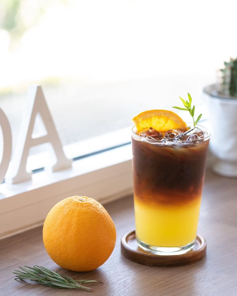 top 34+ คาเฟ่ระยองน่านั่งบรรยากาศดีถ่ายรูปก็ปัง เชิญมาลองระยองฮิ!