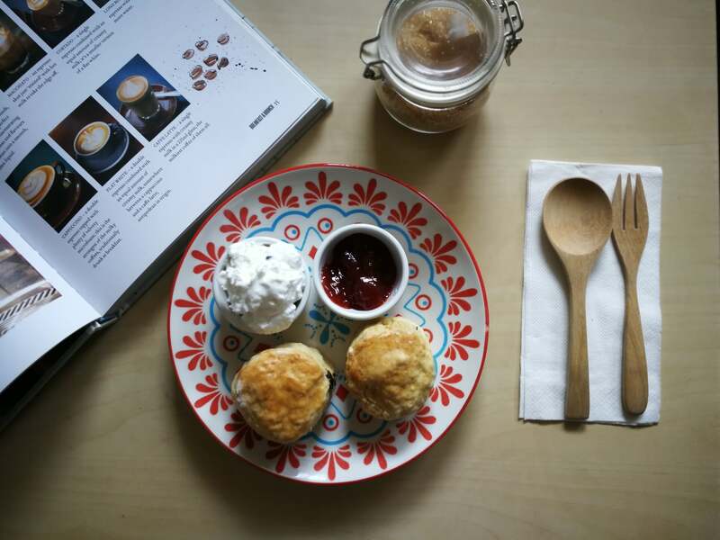 top 12+ ร้าน book cafe' คาเฟ่น่านั่งของคนรักหนังสือ @กรุงเทพฯ