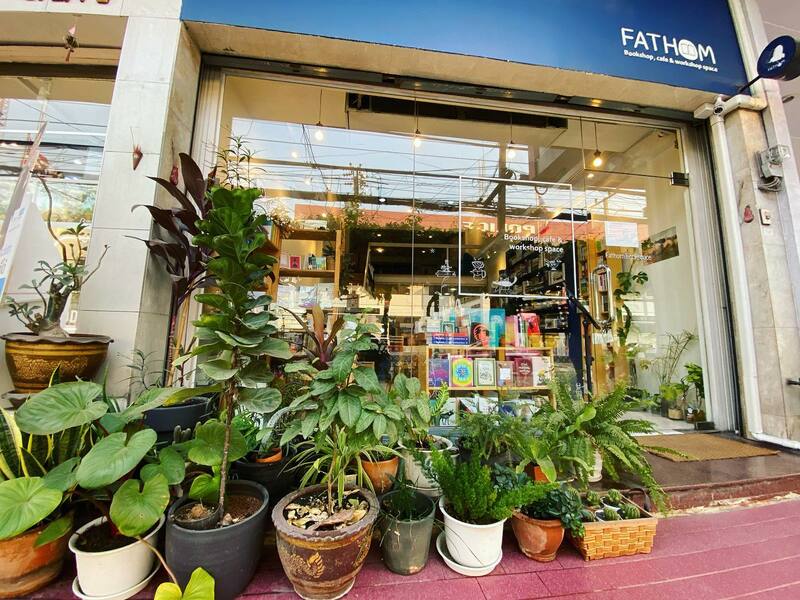 top 12+ ร้าน book cafe' คาเฟ่น่านั่งของคนรักหนังสือ @กรุงเทพฯ