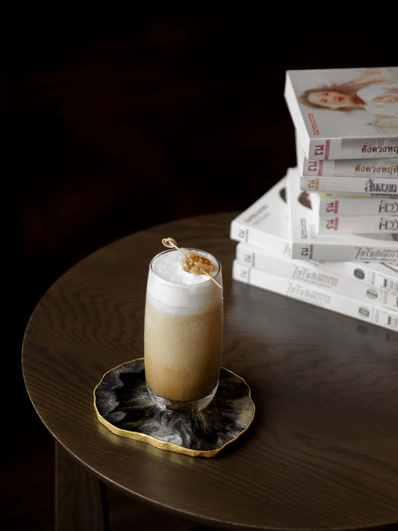 top 12+ ร้าน book cafe' คาเฟ่น่านั่งของคนรักหนังสือ @กรุงเทพฯ