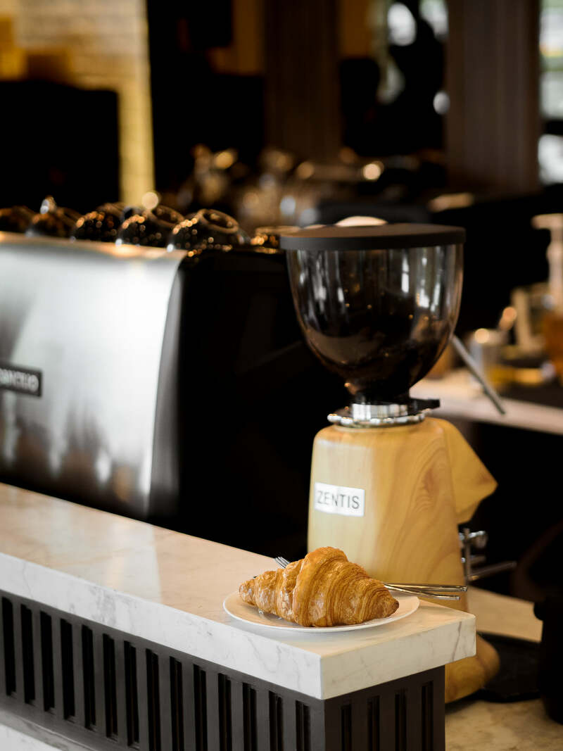 top 12+ ร้าน book cafe' คาเฟ่น่านั่งของคนรักหนังสือ @กรุงเทพฯ