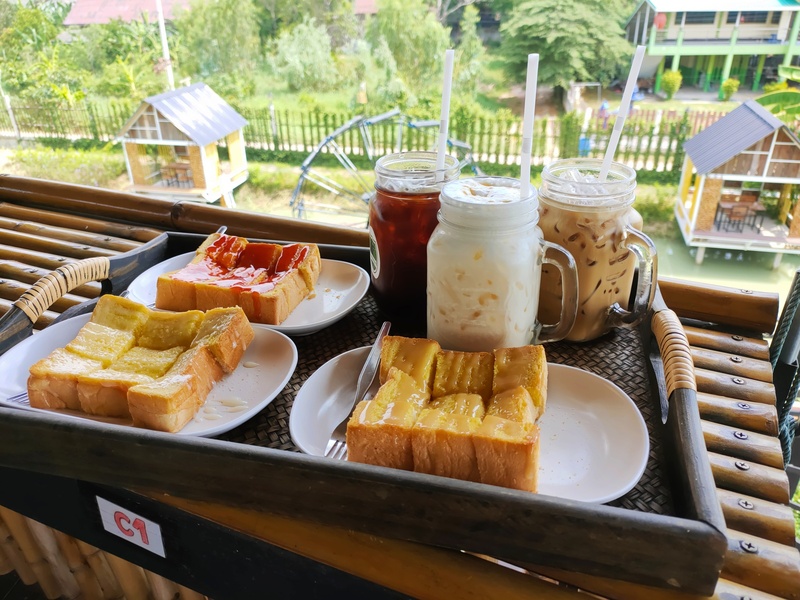 ร้านอาหารบรรยากาศดี โคราช : รวมร้านอาหารสวยๆ บรรยากาศดีน่านั่ง และถ่ายรูปสวยๆ อวดเพื่อน!