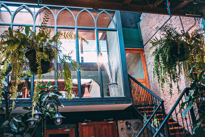 ร้านอาหารบรรยากาศดี โคราช : รวมร้านอาหารสวยๆ บรรยากาศดีน่านั่ง และถ่ายรูปสวยๆ อวดเพื่อน!