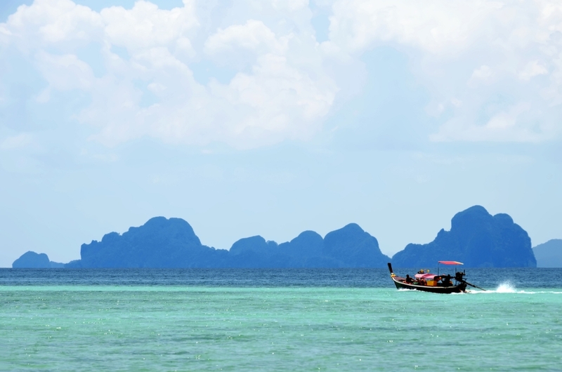 akha framville, กลอเซโล, ดอยเสมอดาว, ทะเลสวยระดับโลก, ทะเลหมอกสองแผ่นดิน, ที่เที่ยว 2023, ที่เที่ยว 2566, ที่เที่ยวยอดฮิต 2023, ที่เที่ยวยอดฮิต 2566, บ้านนาเลาใหม่, บ้านรักไทย, บ้านแม่ออ, พระนครศรีอยุธยา, ภูทับเบิก, ภูเก็ต, วัดมหาธาตุ, หมู่บ้านชาวมอแกน, หมู่บ้านสะปัน, หาดฟรีด้อม, อาข่าฟาร์ม, อุทยานแห่งชาติหมู่เกาะสุรินทร์, เกาะกระดาน, เกาะล้าน, เกาะสมุย, เขาช่องลม, เขาช้างเผือก, เขาใหญ่, เที่ยวที่ไหนดี, เที่ยวไทย 2023, เที่ยวไทย 2566, เที่ยวไหนดี, เที่ยวไหนดี ? 15 ที่เที่ยวยอดฮิต [กรกฎาคม 2024] เดินทางทั่วไทย สัมผัสความสวยงาม ที่ไม่ควรพลาด