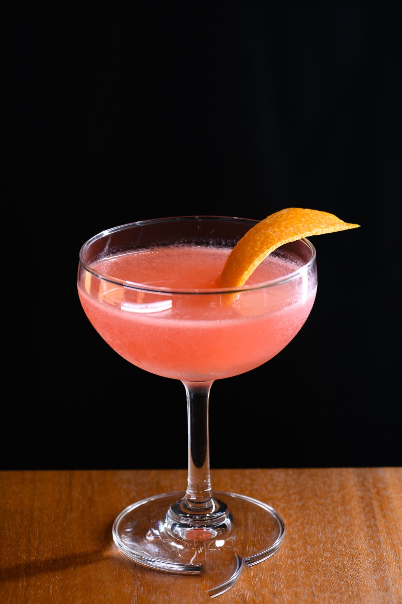 status thonglor ร้านนั่งชิล ทองหล่อ เปิดใหม่ ฟีลดี สนุกมันส์เต็มที่ทั้งคืน!