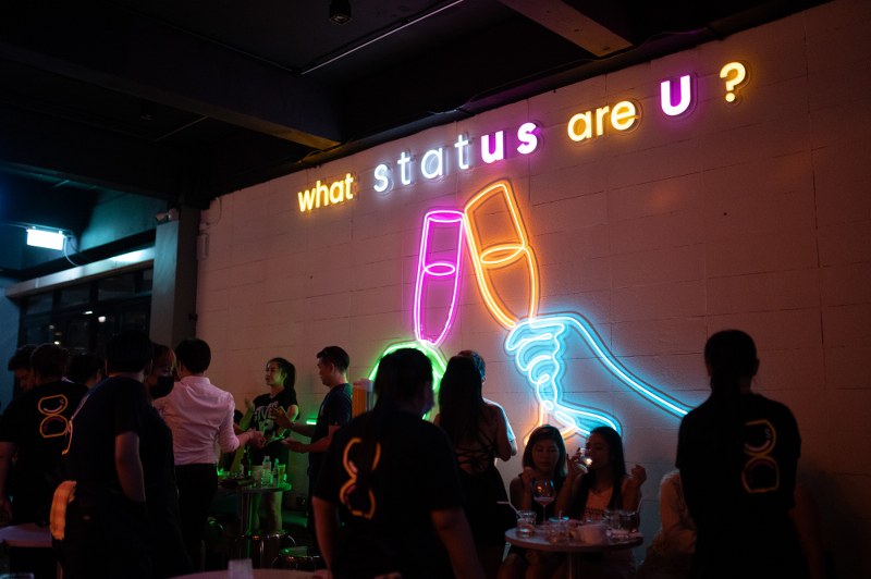 status thonglor ร้านนั่งชิล ทองหล่อ เปิดใหม่ ฟีลดี สนุกมันส์เต็มที่ทั้งคืน!