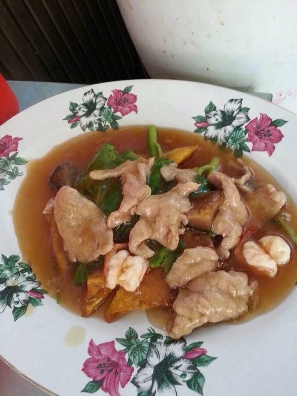 top 8+ ร้านราดหน้าเจ้าอร่อย หมูนุ่ม อร่อยเด็ดจนต้องบอกต่อ