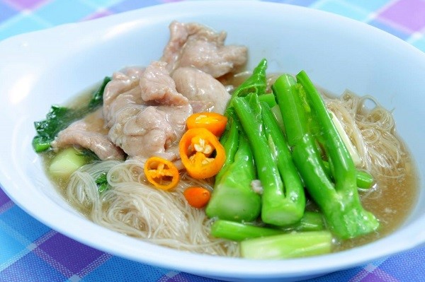 top 8+ ร้านราดหน้าเจ้าอร่อย หมูนุ่ม อร่อยเด็ดจนต้องบอกต่อ