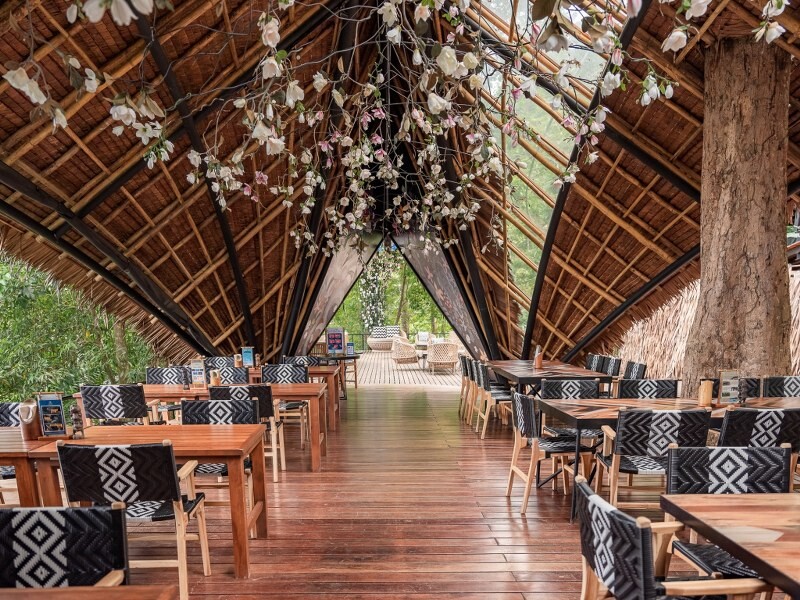 top 15+ คาเฟ่ภูเก็ต 2567 ริมทะเล บรรยากาศดี คาเฟ่เปิดใหม่ ในเมือง ถ่ายรูปสวย