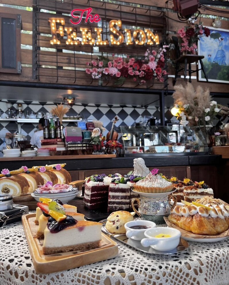 top 15+ คาเฟ่ภูเก็ต 2567 ริมทะเล บรรยากาศดี คาเฟ่เปิดใหม่ ในเมือง ถ่ายรูปสวย