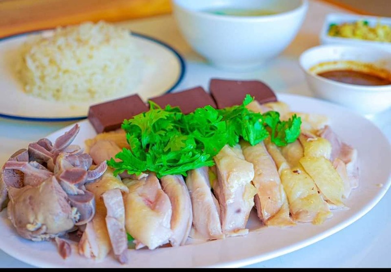 ร้านข้าวมันไก่ทั่วกรุงเทพเจ้าเด็ด (delivery) ไก่เนื้อฉ่ำแน่นจนต้องลอง