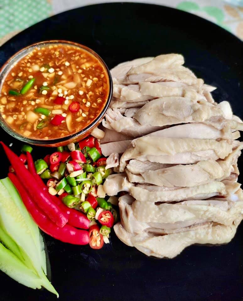 ร้านข้าวมันไก่ทั่วกรุงเทพเจ้าเด็ด (delivery) ไก่เนื้อฉ่ำแน่นจนต้องลอง