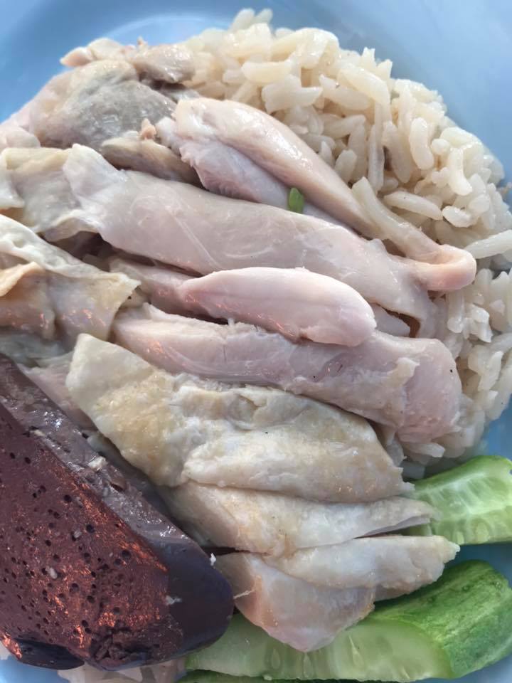 ร้านข้าวมันไก่ทั่วกรุงเทพเจ้าเด็ด (delivery) ไก่เนื้อฉ่ำแน่นจนต้องลอง