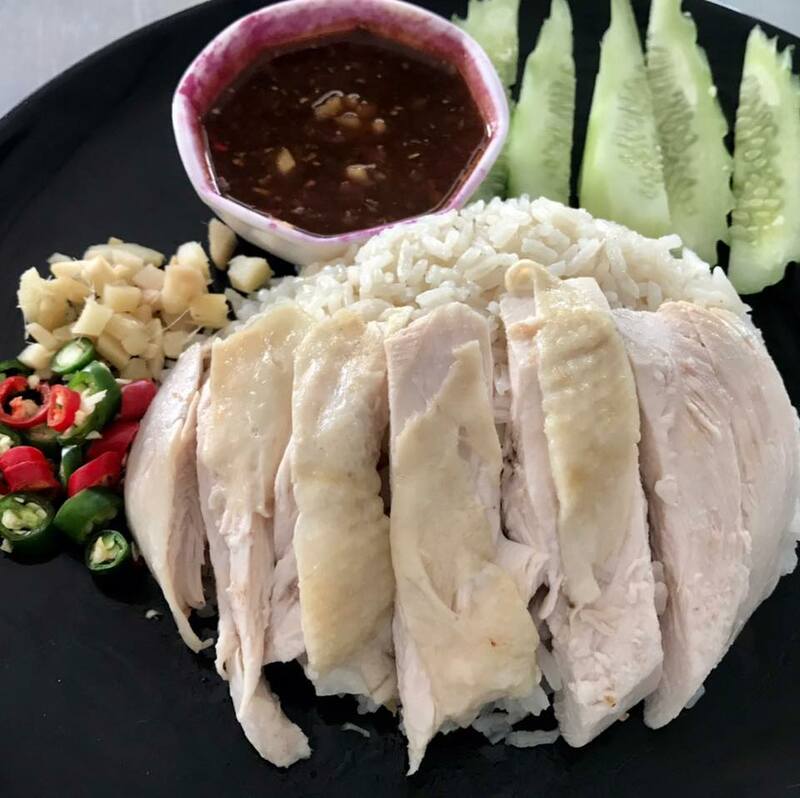 ร้านข้าวมันไก่ทั่วกรุงเทพเจ้าเด็ด (delivery) ไก่เนื้อฉ่ำแน่นจนต้องลอง