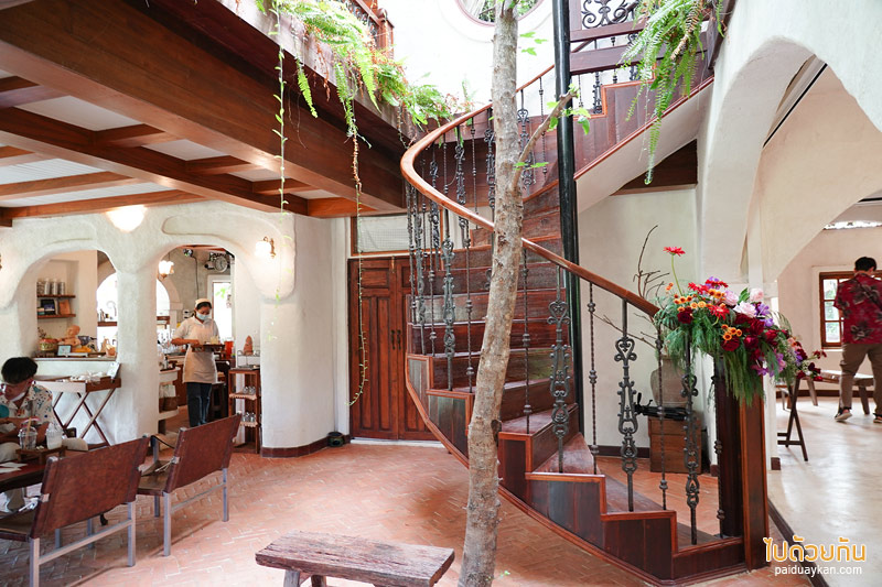 คาเฟ่แม่ริม, naturetalk, ร้านกาแฟดอกไม้แห้งแม่ริม, naturetalk คาเฟ่บ้านดิน กับมุมถ่ายภาพดอกไม้แห้งสุดปัง