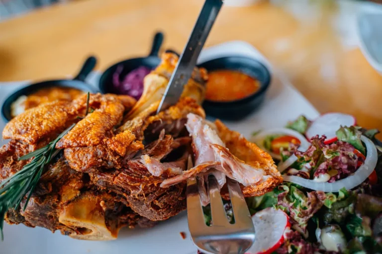 top 10+ บุฟเฟต์พัทยา 2024 บรรยากาศดี วิวสวย อิ่มไม่อั้นแบบคุ้มราคา