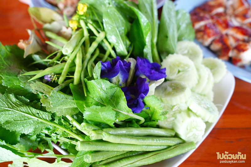 ส้มตำป้าวัลย์ ด่านซ้าย, ส้มตำด่านซ้าย, ร้านอาหารด่านซ้าย, ส้มตำป้าวัลย์ ร้านอาหารอีสานแสนอร่อย ยืนหนึ่งในด่านซ้าย