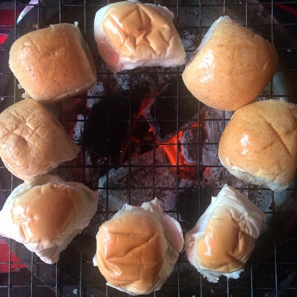 ชี้เป้า ร้านขนมปังปิ้ง ไส้ทะลัก อร่อยเต็มๆคำ ในกรุงเทพฯ