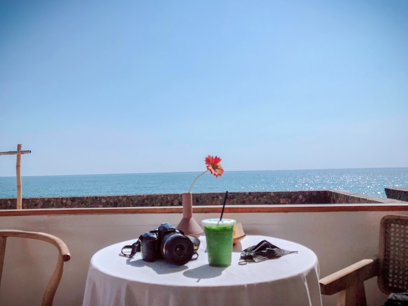 away by a day, camel republic, huai wonder camp, the field animals dream, tumlay cafe & bar, unseen thailand, คาเฟ่เพชรบุรี, คาเมลรีพับลิค, จันทร์จ้าว cafe & restaurant, ช่องกระจกนางพันธุรัต, ชะอำ, ต้นไม้ใบหญ้า คาเฟ่, ตลาดน้ำกวางโจว, ตลาดน้ำบนน้ำตก, ถ้ำวิมานจักรี, ถ้ำเขาย้อย, ที่เที่ยวเพชรบุรี, ที่เที่ยวเพชรบุรี 2023, ที่เที่ยวเพชรบุรี 2024, ที่เที่ยวเพชรบุรี 2566, ที่เที่ยวเพชรบุรี 2567, พระธาตุฉิมพลีพระเศรษฐีนวโกฏิ, พระนครคีรี, พระปรางค์ 5 ยอด, พระรามราชนิเวศน์, พระสังฆราชแตงโม, ยุ้งเกลือ บ้านแหลม, ลานผีเสื้อ, วังบ้านปืน, วัดข่อย, วัดถ้ำเขาหลวง, วัดมหาธาตุ, วัดมหาธาตุวรวิหาร, วัดใหญ่สุวรรณารามวรวิหาร, สวนสนุก, สวนสัตว์, สวิสเซอร์แลนด์ แดนเพชรบุรี, สะพานอ่าวบางตะบูน, สะพานแขวนเขื่อนแก่งกระจาน, หลวงพ่อหกนิ้ว, ห้วยสงสัยแคมป์, หาดชะอำ, หาดปึกเตียน, หาดเจ้าสำราญ, อ่าวบางตะบูน, อุทยานประวัติศาสตร์พระนครคีรี, เขานางนอน, เขานางพันธุรัต, เขาพะเนินทุ่ง, เขาวัง, เขาอีบิด, เขื่อนแก่งกระจาน, เดอะฟิลด์แอนนิมอลดรีมฟาร์มแอนด์การ์เด้น, เที่ยวเพชรบุรี, เพชรบุรี, แคมป์บ้านกร่าง, โครงการชั่งหัวมัน, top 26+ ที่เที่ยวเพชรบุรี [กรกฎาคม 2024] ท่องประวัติศาสตร์ พักผ่อนริมหาด สัมผัสธรรมชาติริมเขา