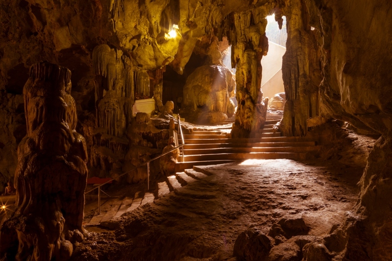 away by a day, camel republic, huai wonder camp, the field animals dream, tumlay cafe & bar, unseen thailand, คาเฟ่เพชรบุรี, คาเมลรีพับลิค, จันทร์จ้าว cafe & restaurant, ช่องกระจกนางพันธุรัต, ชะอำ, ต้นไม้ใบหญ้า คาเฟ่, ตลาดน้ำกวางโจว, ตลาดน้ำบนน้ำตก, ถ้ำวิมานจักรี, ถ้ำเขาย้อย, ที่เที่ยวเพชรบุรี, ที่เที่ยวเพชรบุรี 2023, ที่เที่ยวเพชรบุรี 2024, ที่เที่ยวเพชรบุรี 2566, ที่เที่ยวเพชรบุรี 2567, พระธาตุฉิมพลีพระเศรษฐีนวโกฏิ, พระนครคีรี, พระปรางค์ 5 ยอด, พระรามราชนิเวศน์, พระสังฆราชแตงโม, ยุ้งเกลือ บ้านแหลม, ลานผีเสื้อ, วังบ้านปืน, วัดข่อย, วัดถ้ำเขาหลวง, วัดมหาธาตุ, วัดมหาธาตุวรวิหาร, วัดใหญ่สุวรรณารามวรวิหาร, สวนสนุก, สวนสัตว์, สวิสเซอร์แลนด์ แดนเพชรบุรี, สะพานอ่าวบางตะบูน, สะพานแขวนเขื่อนแก่งกระจาน, หลวงพ่อหกนิ้ว, ห้วยสงสัยแคมป์, หาดชะอำ, หาดปึกเตียน, หาดเจ้าสำราญ, อ่าวบางตะบูน, อุทยานประวัติศาสตร์พระนครคีรี, เขานางนอน, เขานางพันธุรัต, เขาพะเนินทุ่ง, เขาวัง, เขาอีบิด, เขื่อนแก่งกระจาน, เดอะฟิลด์แอนนิมอลดรีมฟาร์มแอนด์การ์เด้น, เที่ยวเพชรบุรี, เพชรบุรี, แคมป์บ้านกร่าง, โครงการชั่งหัวมัน, top 26+ ที่เที่ยวเพชรบุรี [กรกฎาคม 2024] ท่องประวัติศาสตร์ พักผ่อนริมหาด สัมผัสธรรมชาติริมเขา