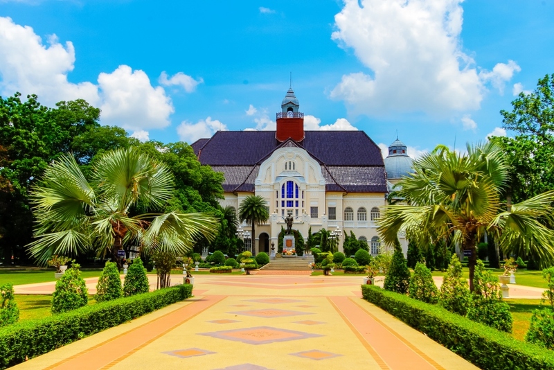 away by a day, camel republic, huai wonder camp, the field animals dream, tumlay cafe & bar, unseen thailand, คาเฟ่เพชรบุรี, คาเมลรีพับลิค, จันทร์จ้าว cafe & restaurant, ช่องกระจกนางพันธุรัต, ชะอำ, ต้นไม้ใบหญ้า คาเฟ่, ตลาดน้ำกวางโจว, ตลาดน้ำบนน้ำตก, ถ้ำวิมานจักรี, ถ้ำเขาย้อย, ที่เที่ยวเพชรบุรี, ที่เที่ยวเพชรบุรี 2023, ที่เที่ยวเพชรบุรี 2024, ที่เที่ยวเพชรบุรี 2566, ที่เที่ยวเพชรบุรี 2567, พระธาตุฉิมพลีพระเศรษฐีนวโกฏิ, พระนครคีรี, พระปรางค์ 5 ยอด, พระรามราชนิเวศน์, พระสังฆราชแตงโม, ยุ้งเกลือ บ้านแหลม, ลานผีเสื้อ, วังบ้านปืน, วัดข่อย, วัดถ้ำเขาหลวง, วัดมหาธาตุ, วัดมหาธาตุวรวิหาร, วัดใหญ่สุวรรณารามวรวิหาร, สวนสนุก, สวนสัตว์, สวิสเซอร์แลนด์ แดนเพชรบุรี, สะพานอ่าวบางตะบูน, สะพานแขวนเขื่อนแก่งกระจาน, หลวงพ่อหกนิ้ว, ห้วยสงสัยแคมป์, หาดชะอำ, หาดปึกเตียน, หาดเจ้าสำราญ, อ่าวบางตะบูน, อุทยานประวัติศาสตร์พระนครคีรี, เขานางนอน, เขานางพันธุรัต, เขาพะเนินทุ่ง, เขาวัง, เขาอีบิด, เขื่อนแก่งกระจาน, เดอะฟิลด์แอนนิมอลดรีมฟาร์มแอนด์การ์เด้น, เที่ยวเพชรบุรี, เพชรบุรี, แคมป์บ้านกร่าง, โครงการชั่งหัวมัน, top 26+ ที่เที่ยวเพชรบุรี [กรกฎาคม 2024] ท่องประวัติศาสตร์ พักผ่อนริมหาด สัมผัสธรรมชาติริมเขา